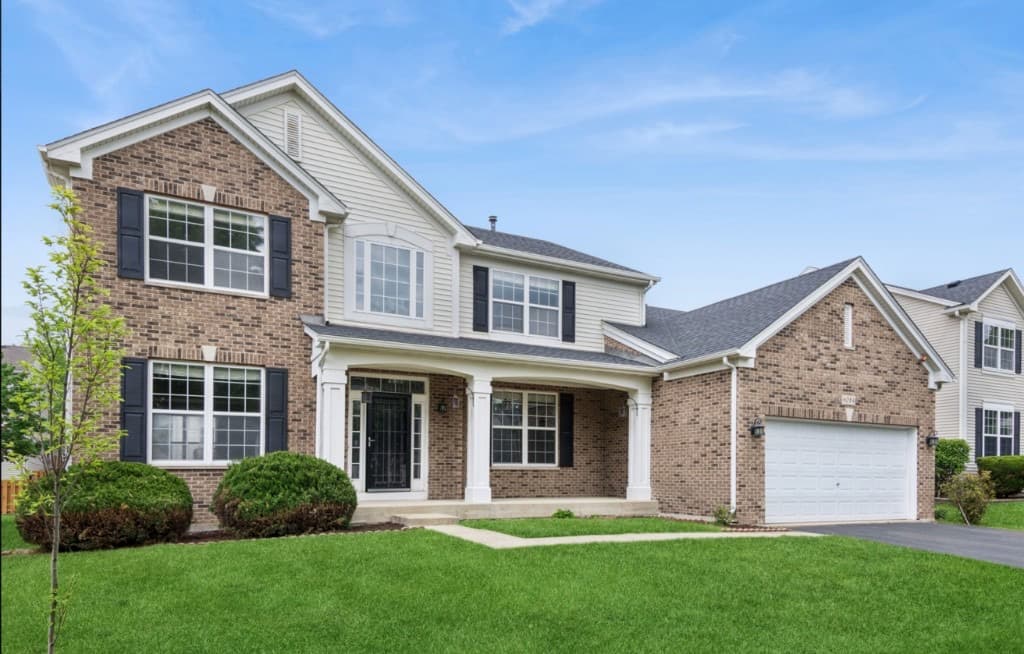 6084 Russell, Hoffman Estates, IvyGro buyer closing